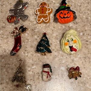 Set of 9 Vintage holiday pins from 1990s